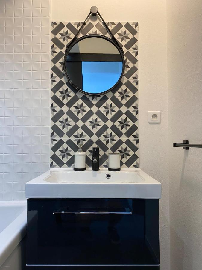 T2 Completely Renovated In A Quiet Area Close To City Center Tours Eksteriør billede